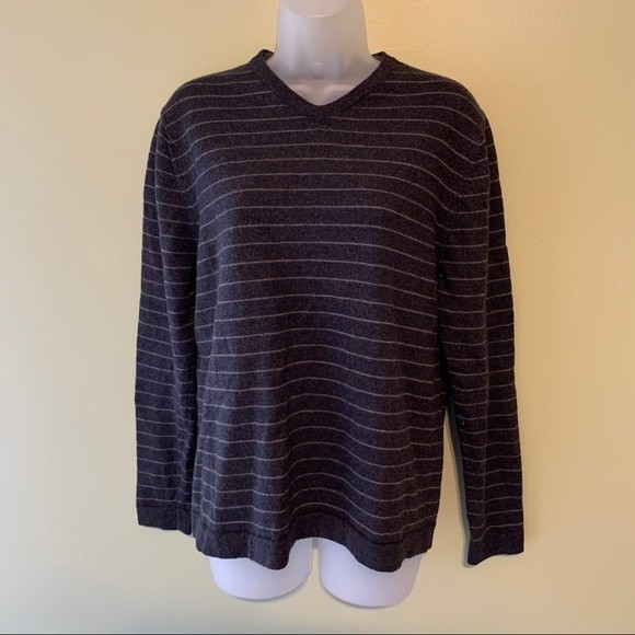 Banana Republic 100% Merino Wool Sweater, Size Large - Picture 1 of 5